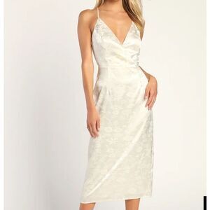 Lulu's‎ Elegant Essence Cream Floral Print Satin Midi Dress Size S New With Tags